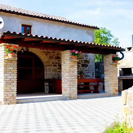 Valentina Krbune Villa *